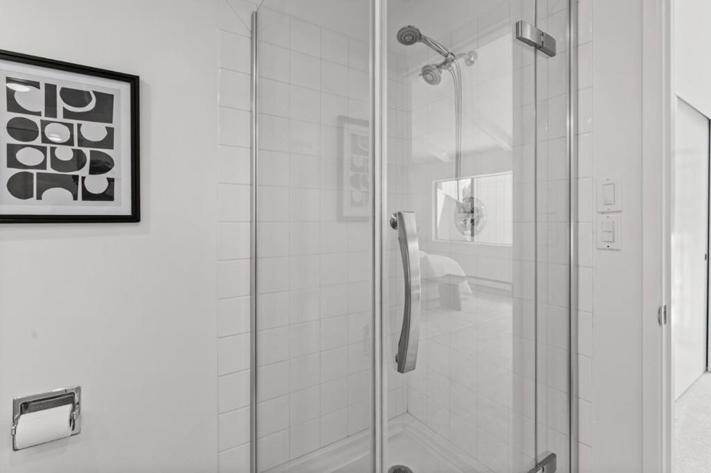 612 Sierra Vista Avenue K Property Photo 26