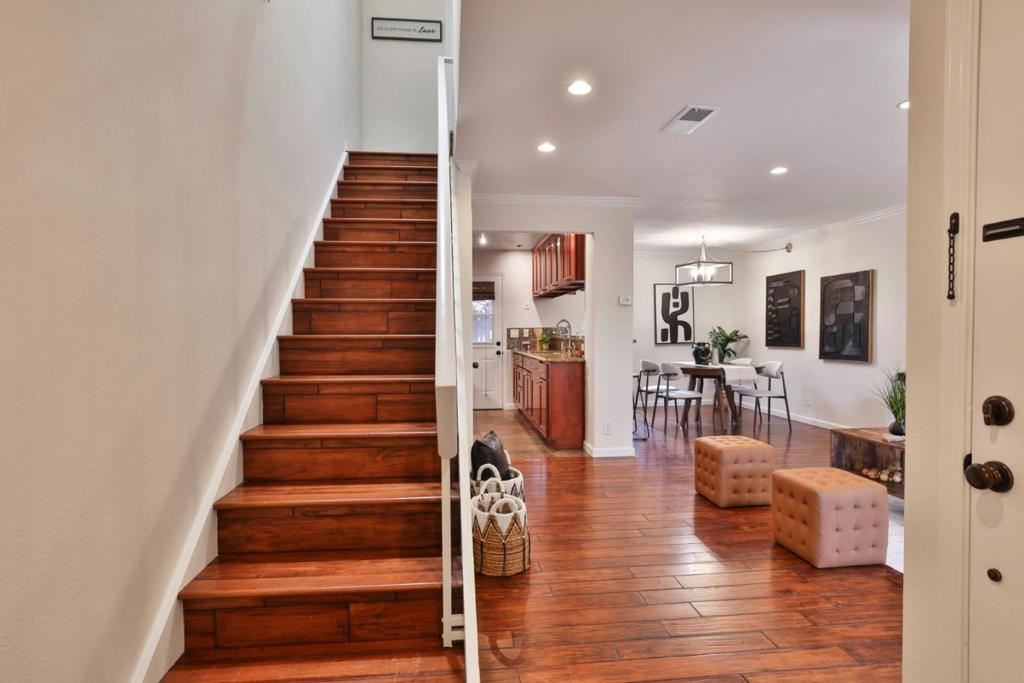 248 E Red Oak Drive E Property Photo 13