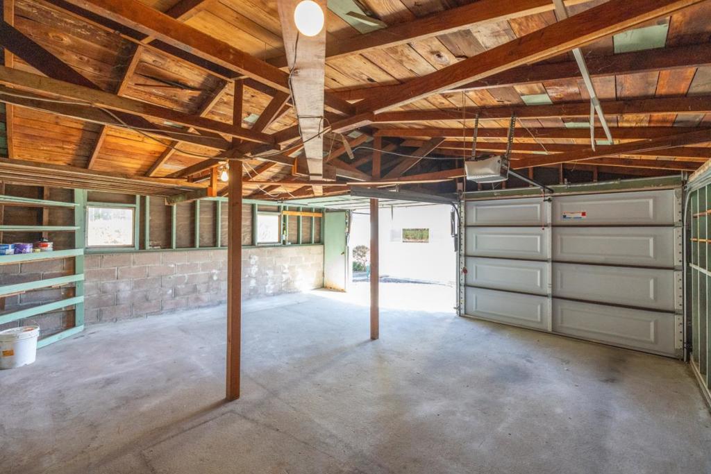 835 Pine Street Property Photo 27