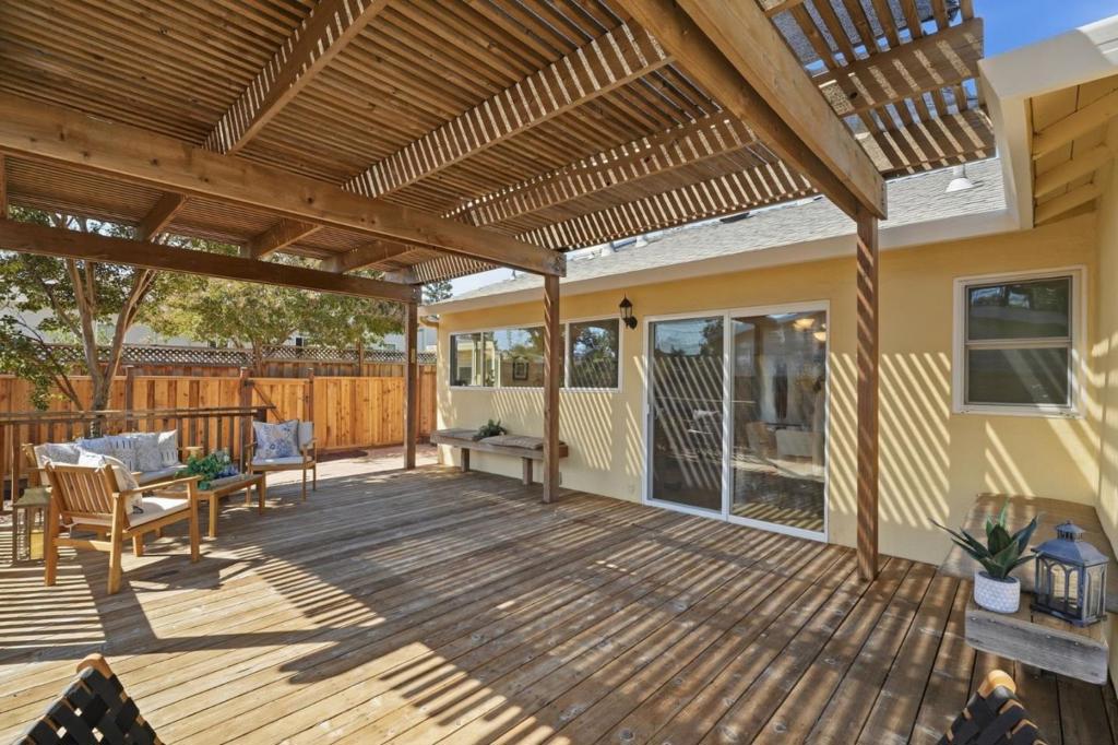 15412 Woodard Road Property Photo 18