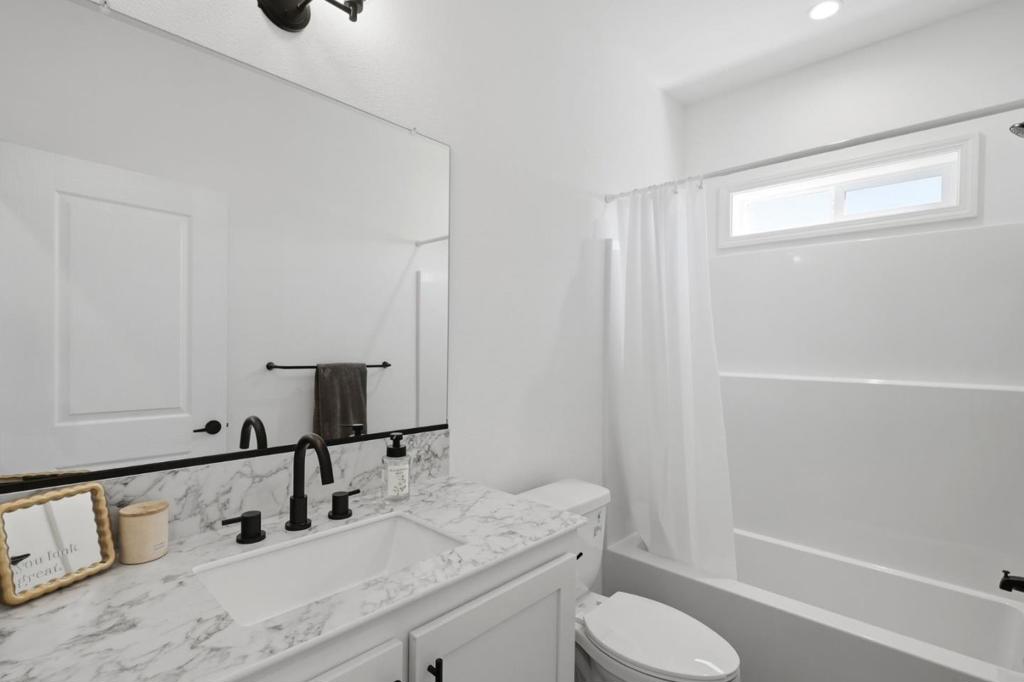 15412 Woodard Road Property Photo 41