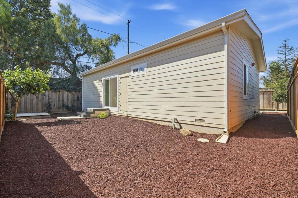 15412 Woodard Road Property Photo 44