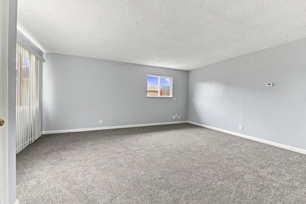 260 Ranchito Drive Property Photo 5