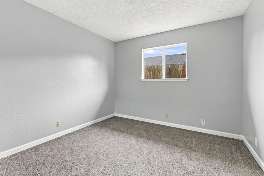 260 Ranchito Drive Property Photo 14