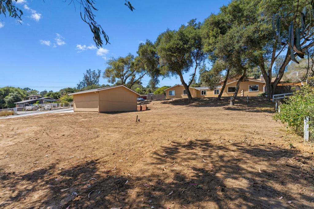 76857695 Pine Tree Property Photo 9