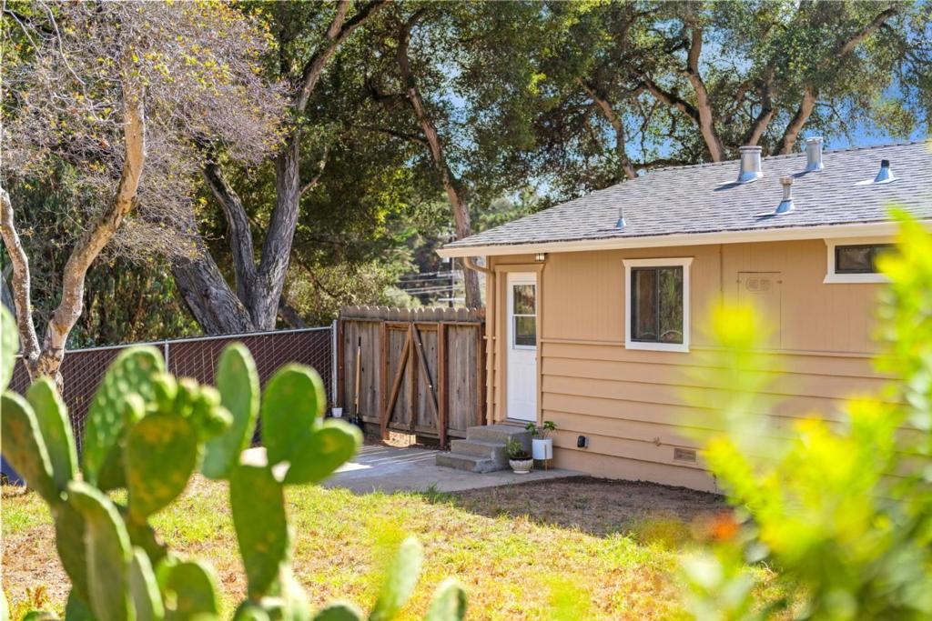 76857695 Pine Tree Property Photo 32
