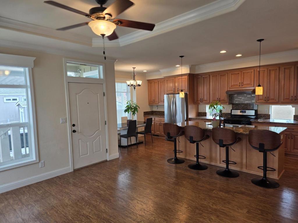 1520 E Capitol Expressway 52c Property Photo 8