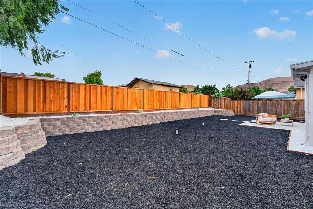 1821 Burley Drive Property Photo 42