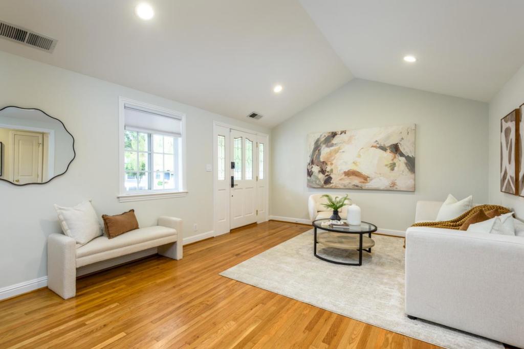 46 Murray Court Property Photo 2