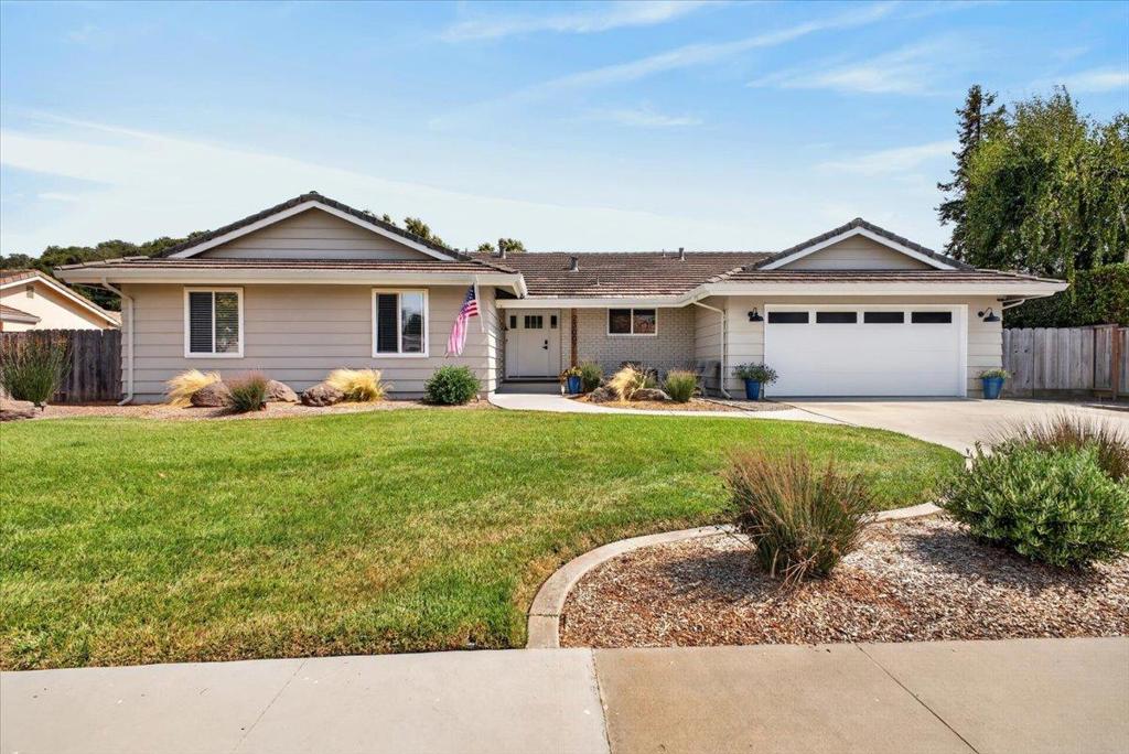 23007 Espada Drive Property Photo 1