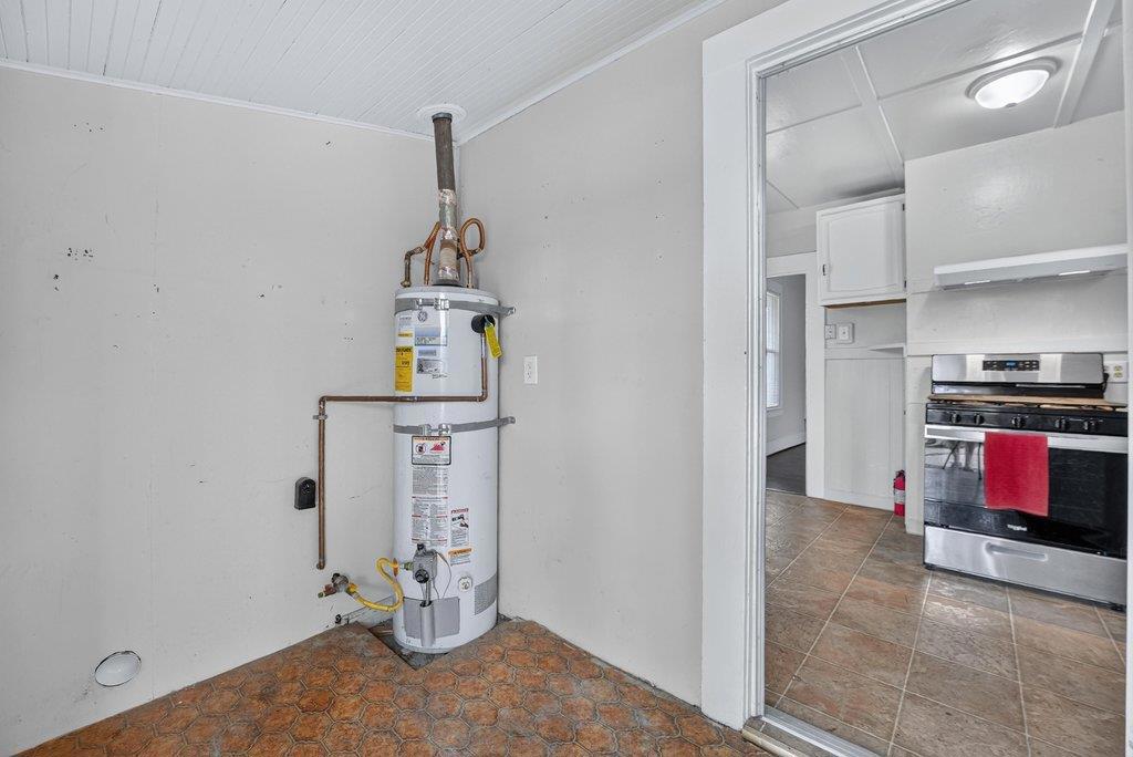 16 Stanford Street Property Photo 28