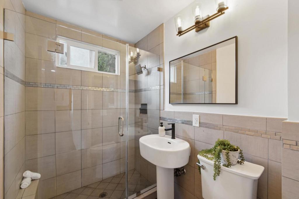 ML82059800 Property Photo 27