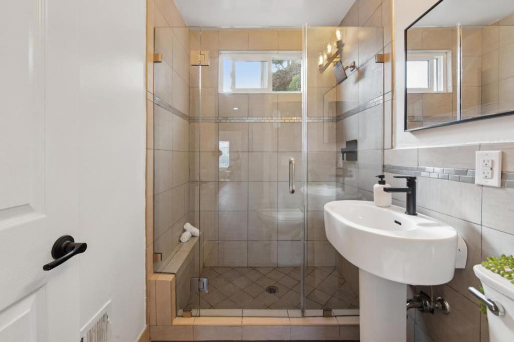ML82059800 Property Photo 28