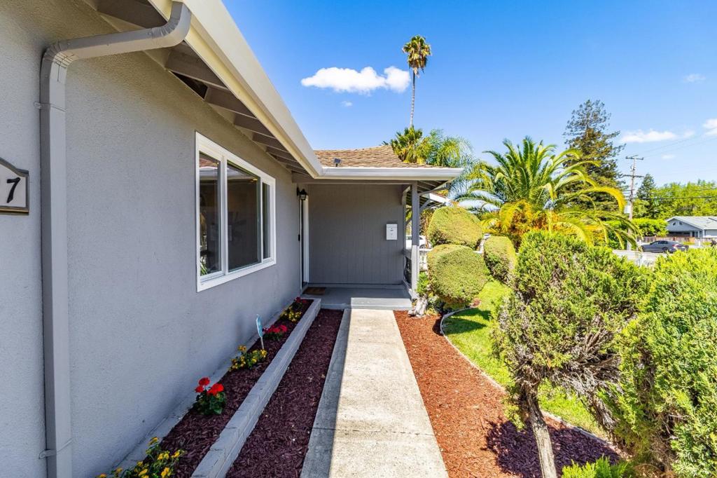 1427 San Tomas Aquino Road Property Photo 3