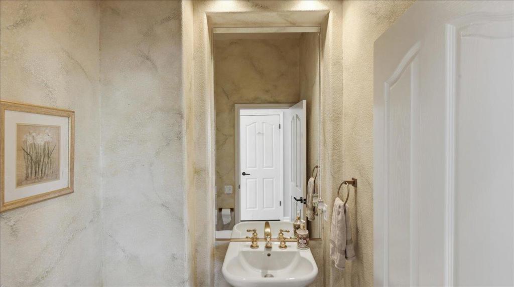 5000 Birkdale Way Property Photo 16