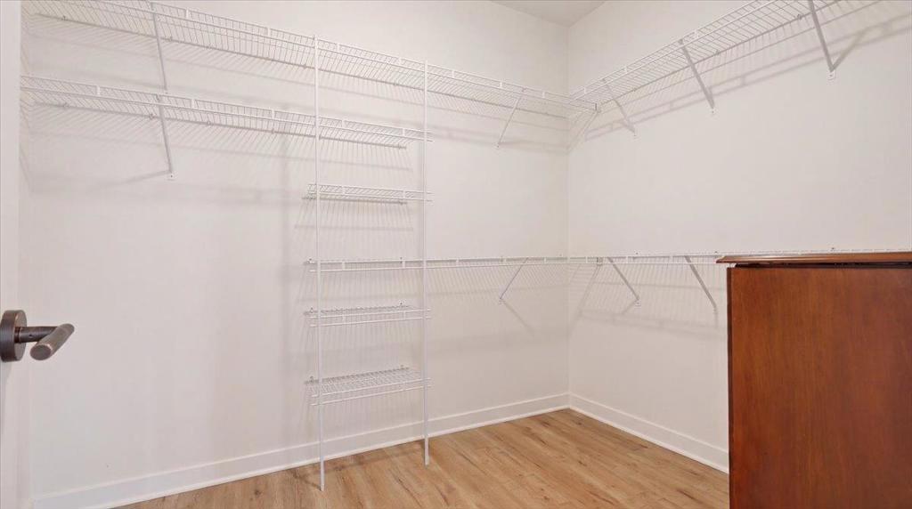 5000 Birkdale Way Property Photo 25
