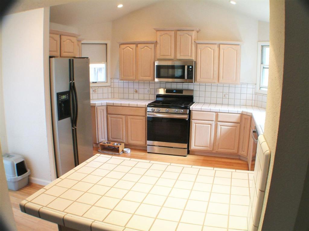430434 Franklin Street Property Photo 6