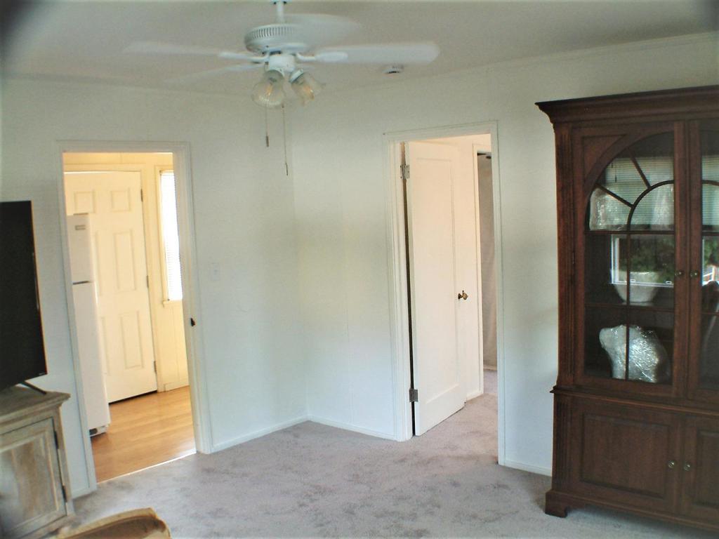 430434 Franklin Street Property Photo 23