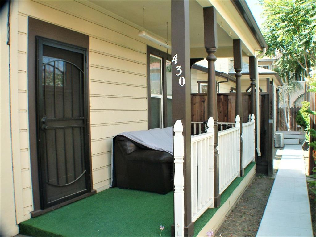 430434 Franklin Street Property Photo 29