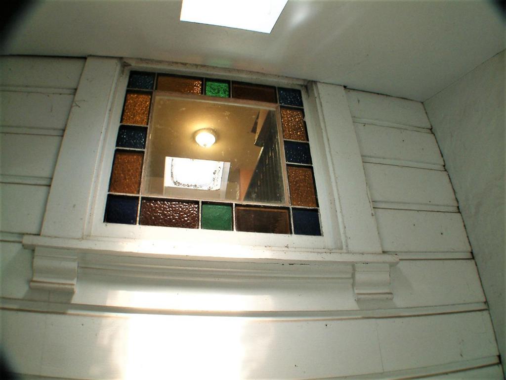 430434 Franklin Street Property Photo 42