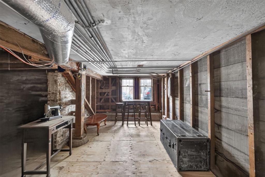21 Belvedere Street Property Photo 16