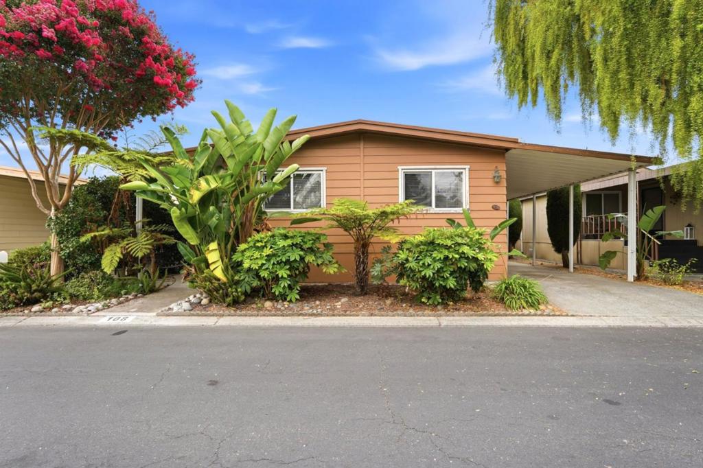 108 Quail Hollow Drive 108 Property Photo 1