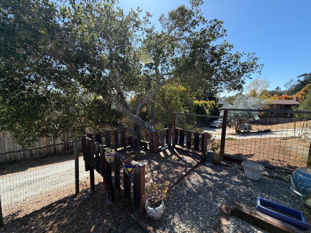3355 Merrill Road Property Photo 14