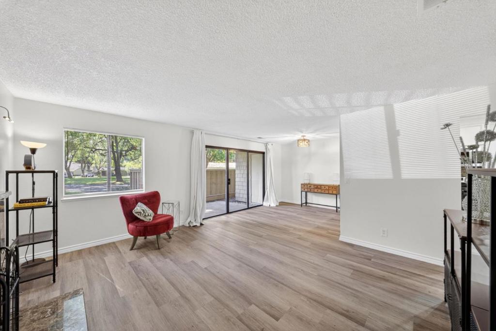 5699 Makati Circle A Property Photo 3