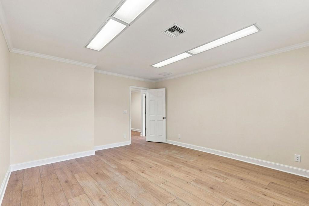 843 Malone Road Property Photo 22