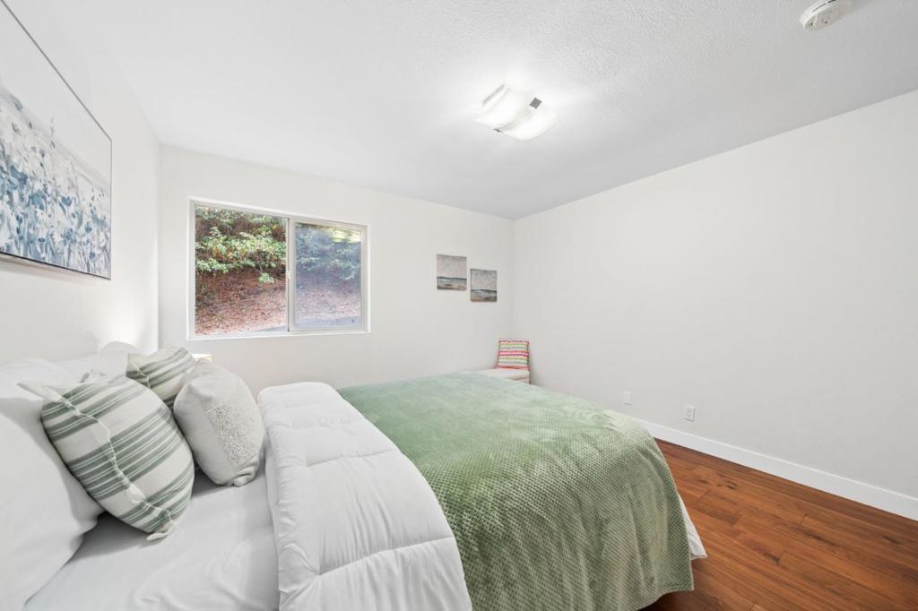 349 Philip Drive 106 Property Photo 29