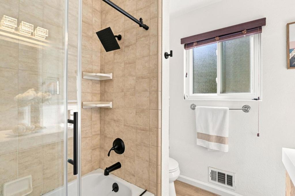 895 Tybalt Drive Property Photo 31