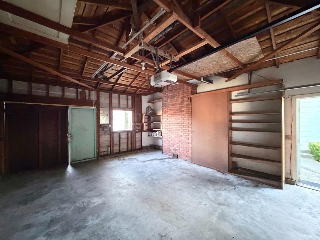 427 Carmel Street Property Photo 7