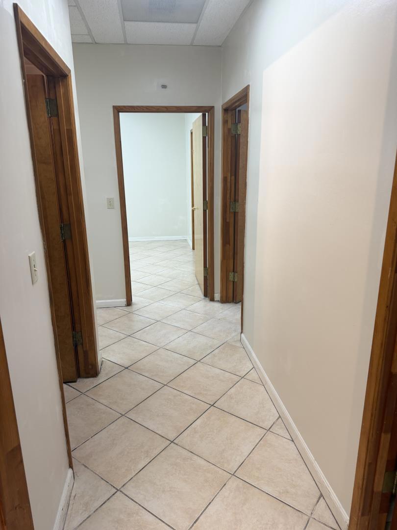 2360 Mckee Road B5 Property Photo 17