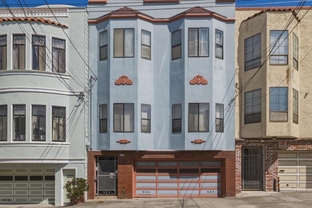1260 21st Avenue Property Photo 1