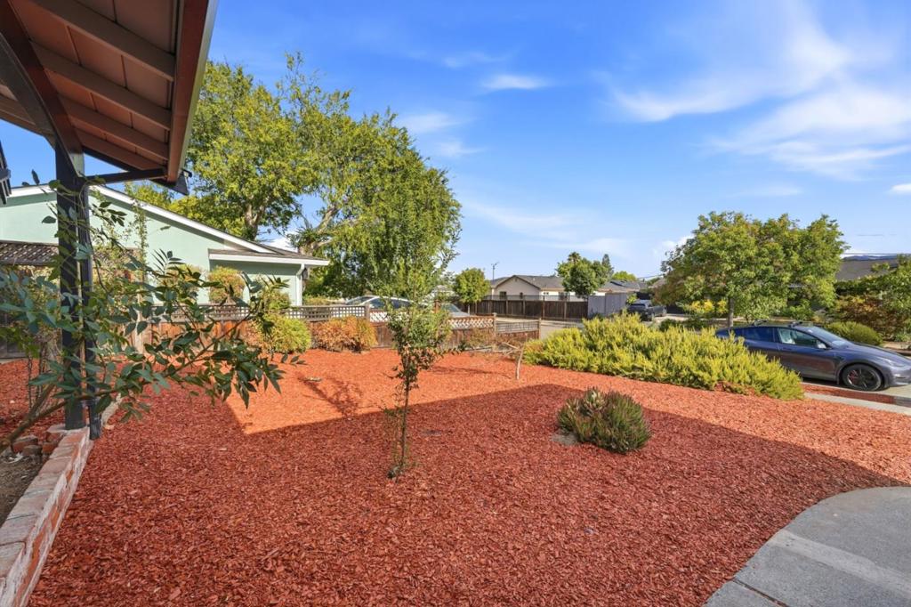 1659 Silacci Drive Property Photo 3