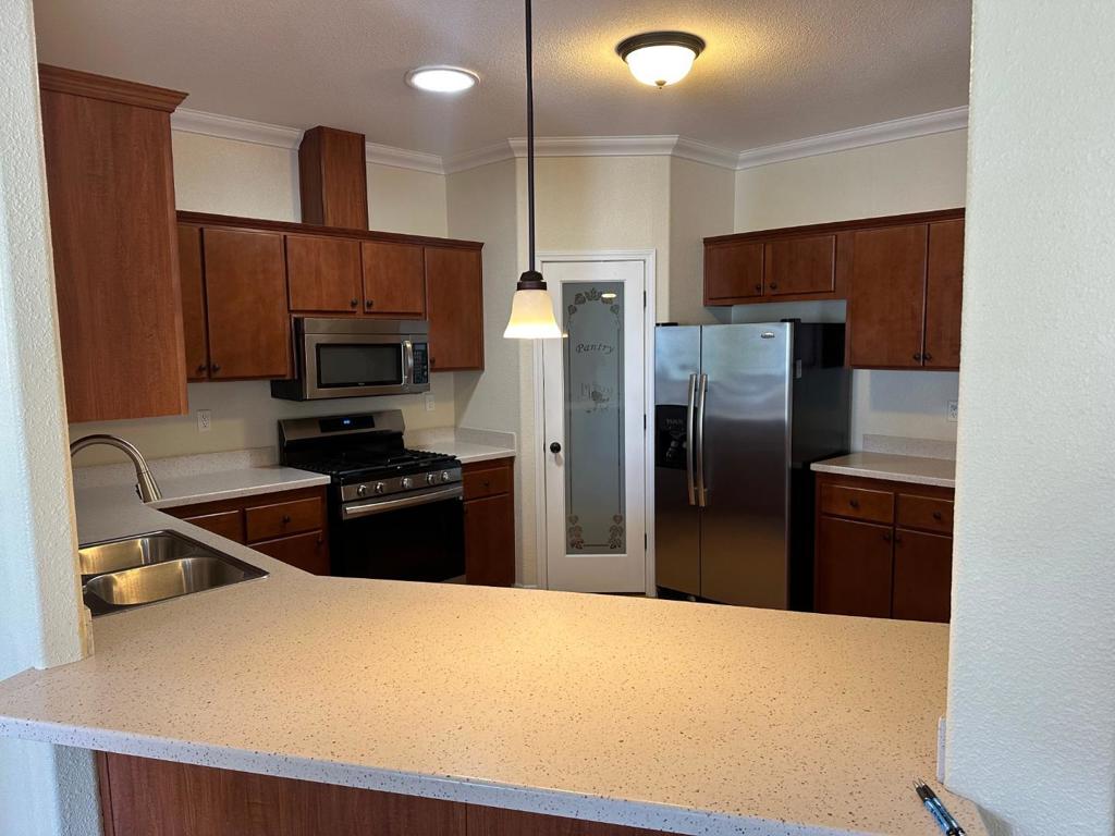 800 Brommer Street 18 Property Photo 11