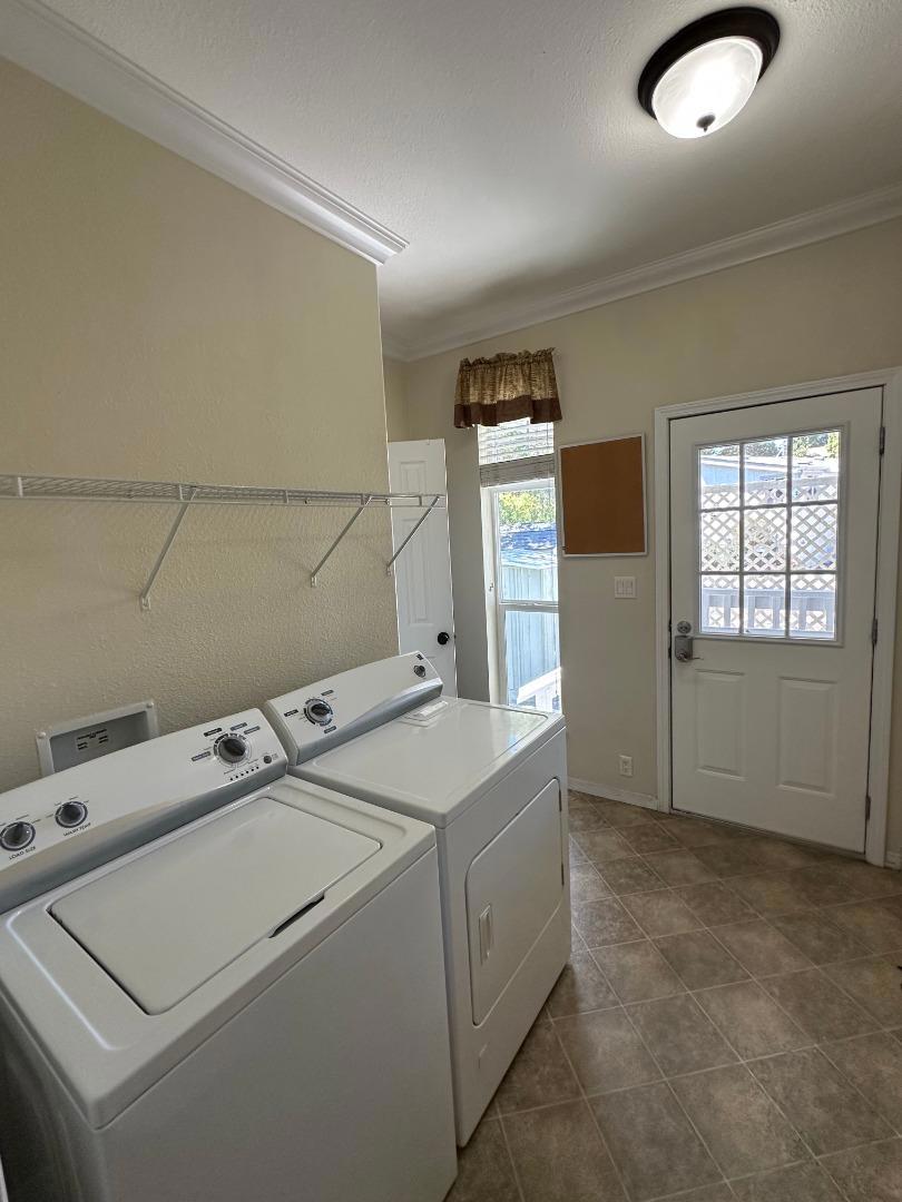 800 Brommer Street 18 Property Photo 25