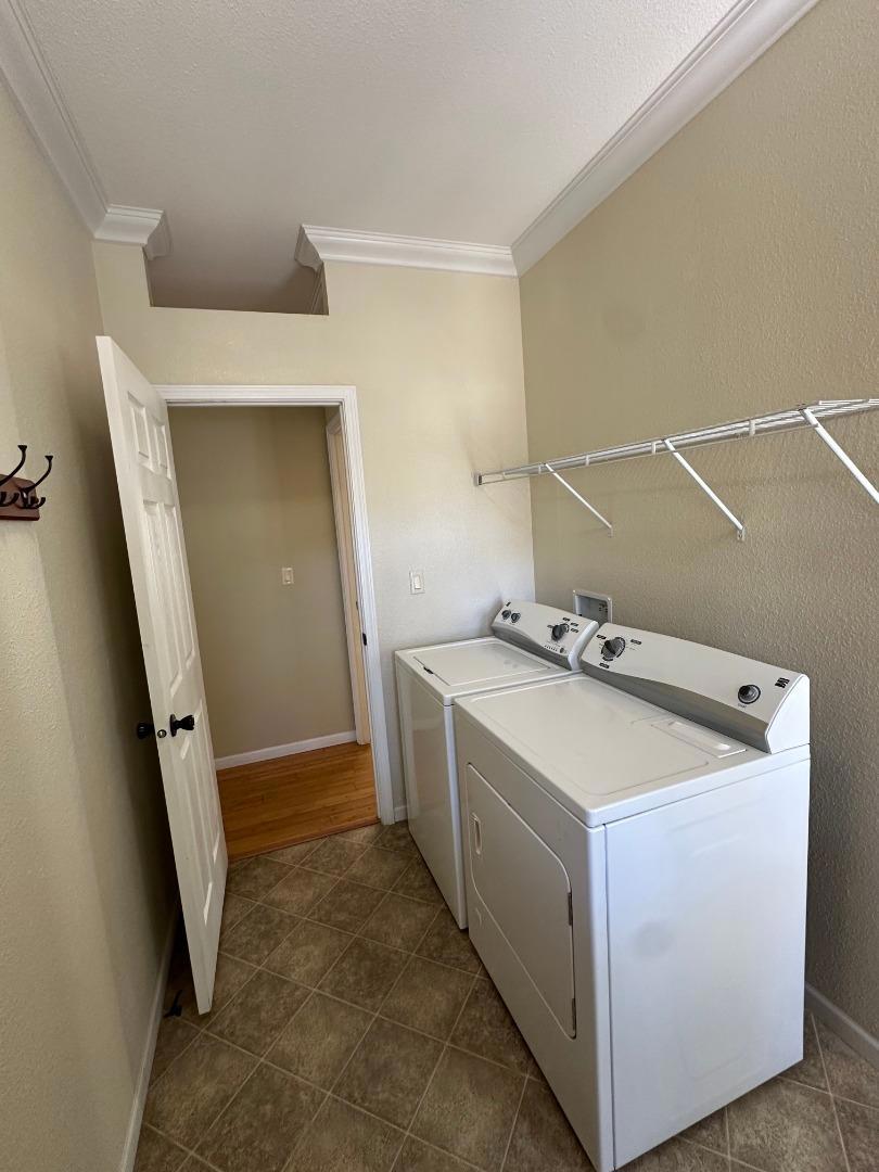800 Brommer Street 18 Property Photo 26