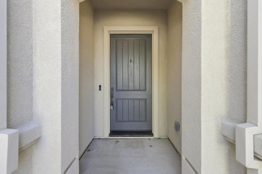 1261 Azalea Drive Property Photo 6