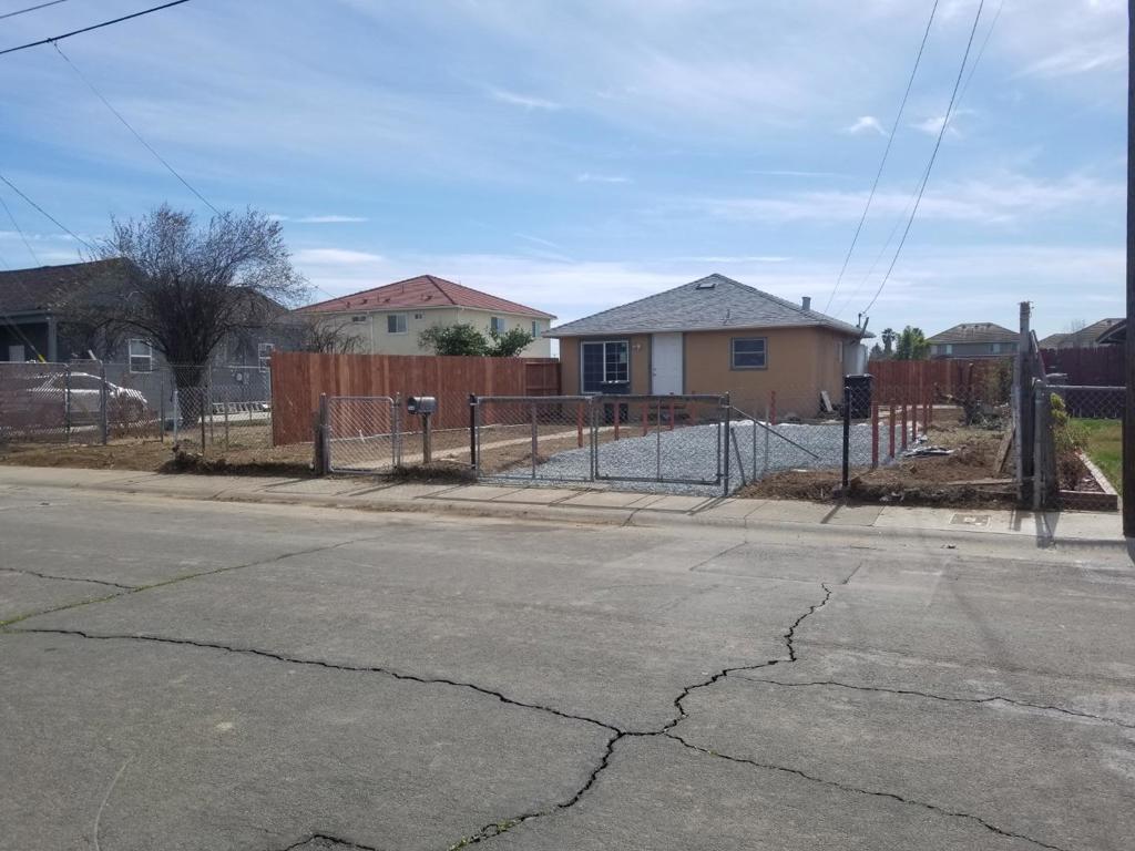 7440 38th Avenue Property Photo 1