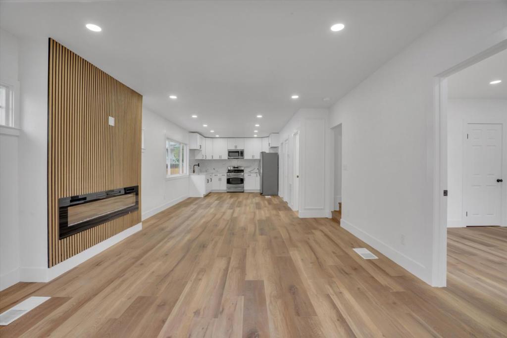 4006 Carrington Street Property Photo 5