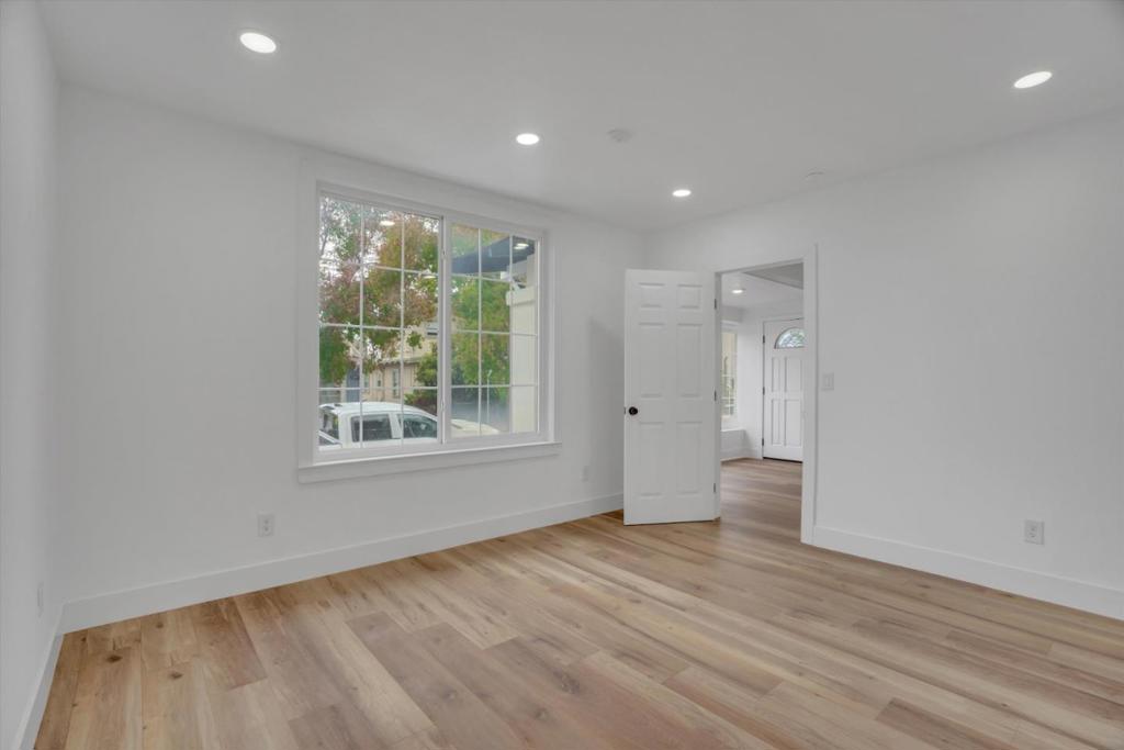 4006 Carrington Street Property Photo 10