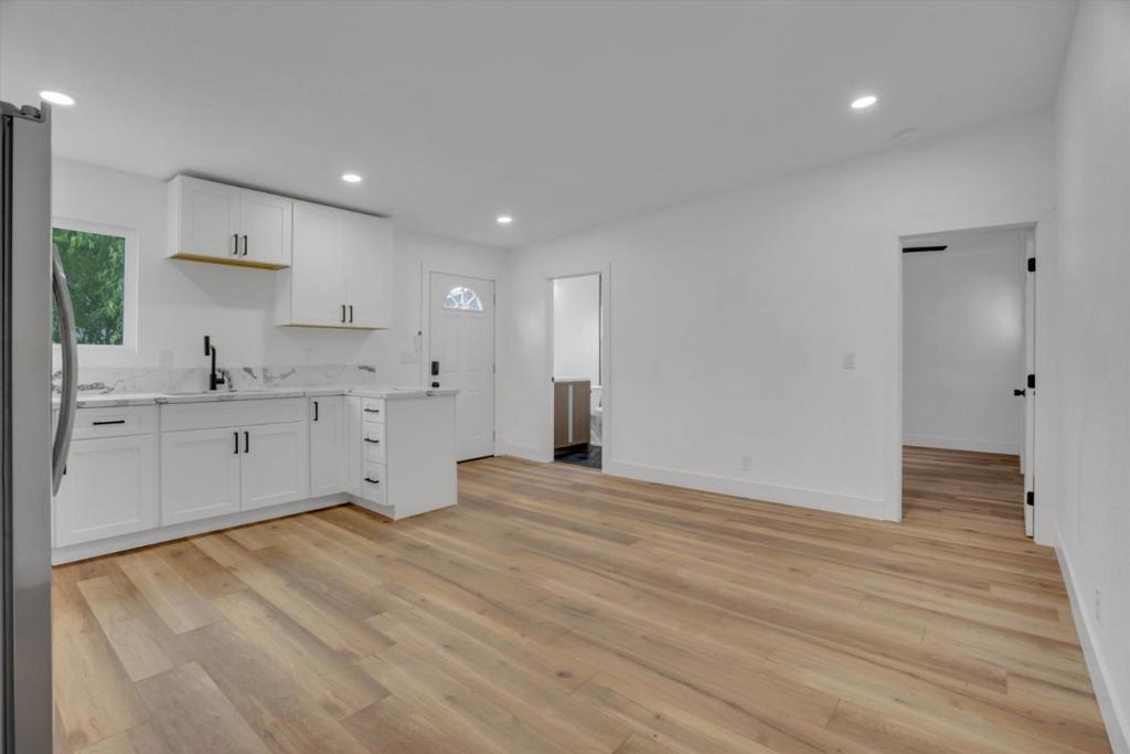 4006 Carrington Street Property Photo 17