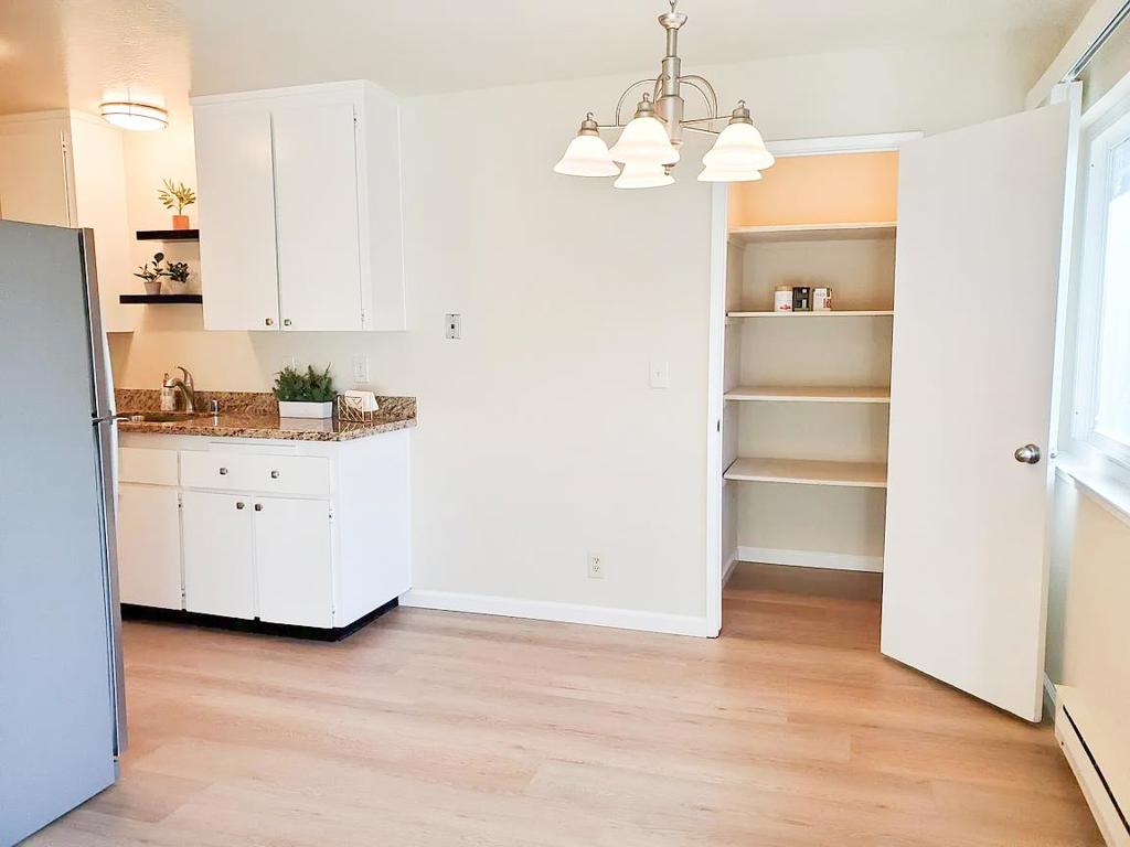 239 Easy Street Property Photo 8