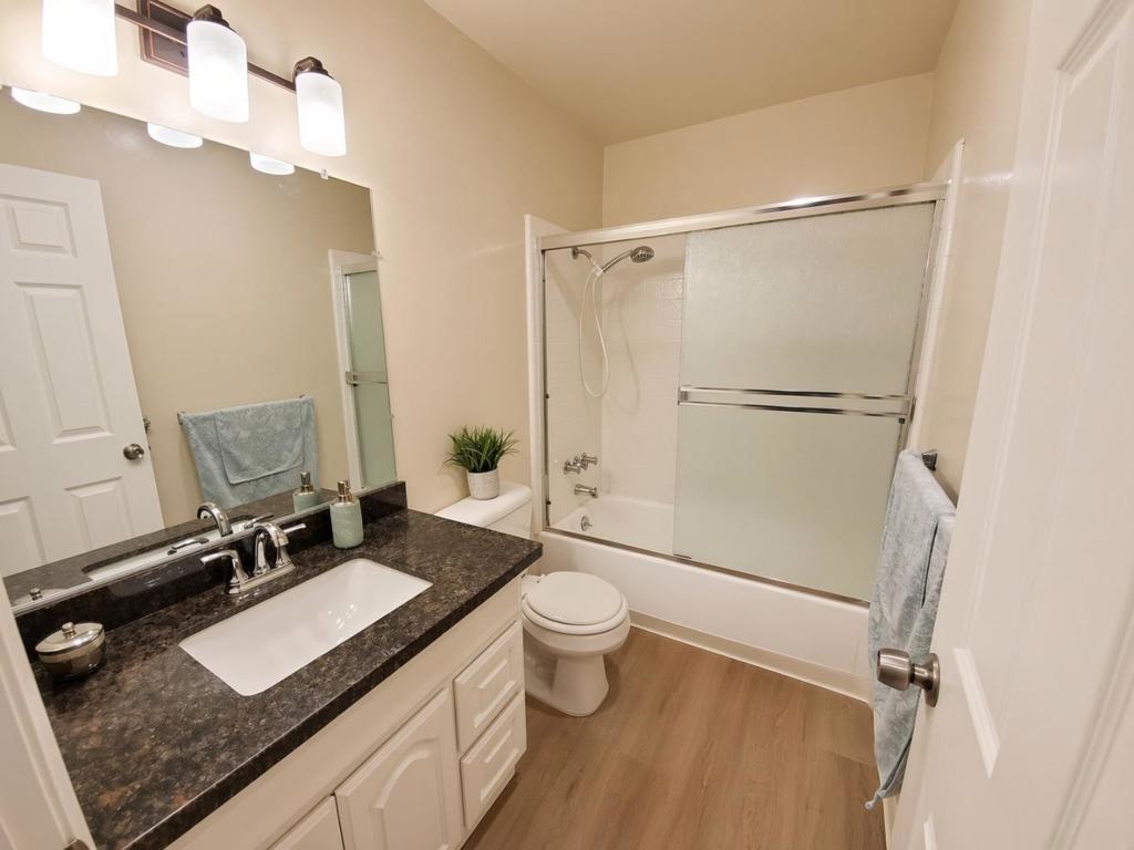 239 Easy Street Property Photo 9