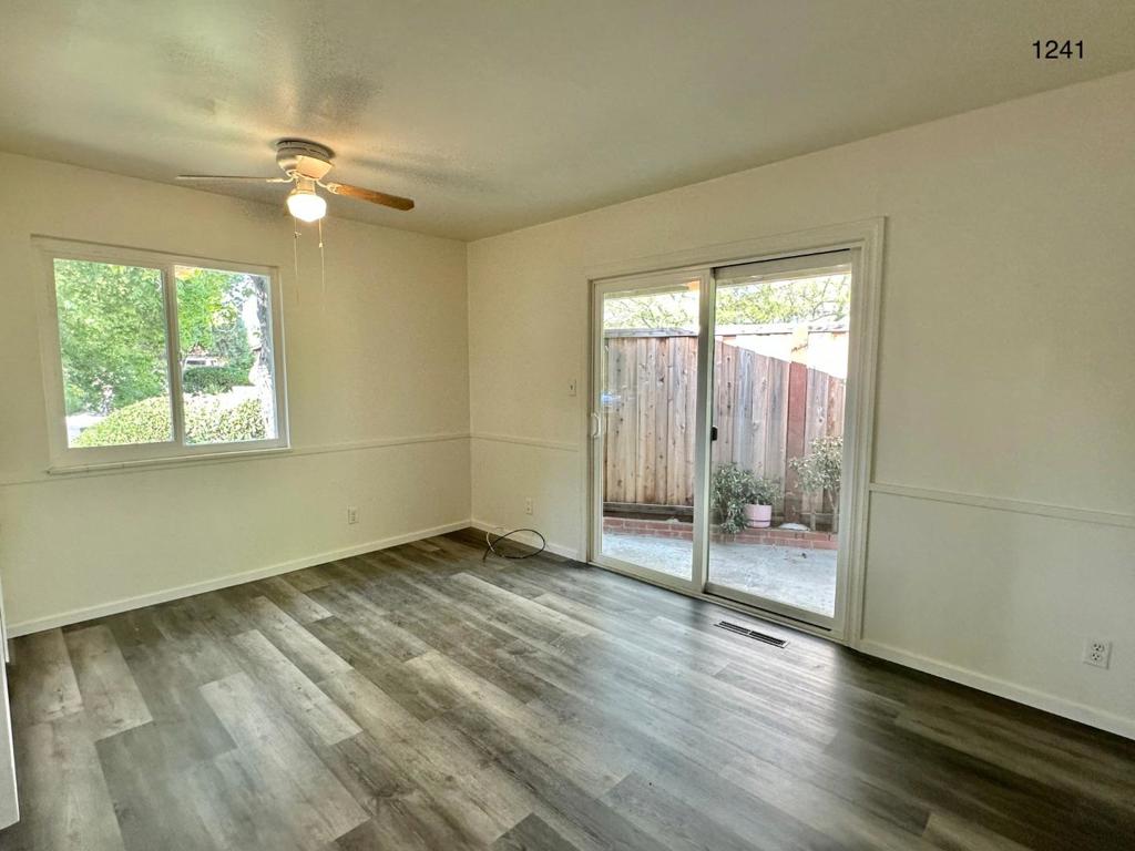1241 Klee Court Property Photo 7