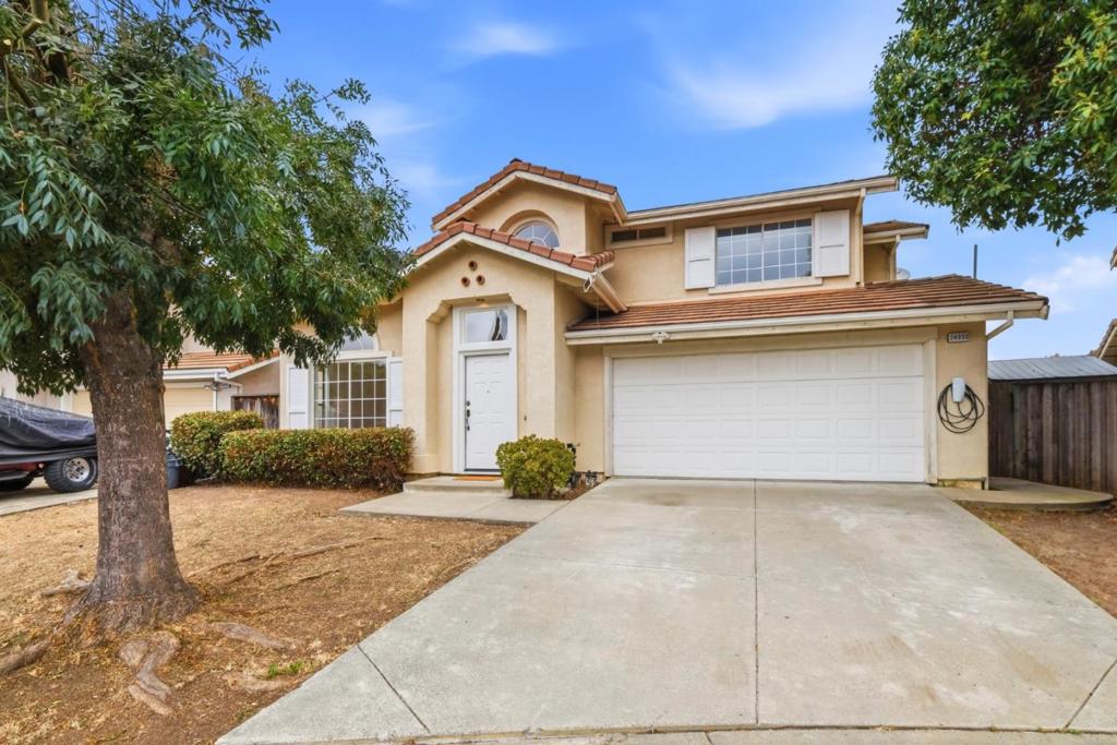 24933 Avocado Court Property Photo 1