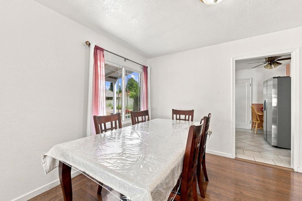 21471 Burr Way Property Photo 18