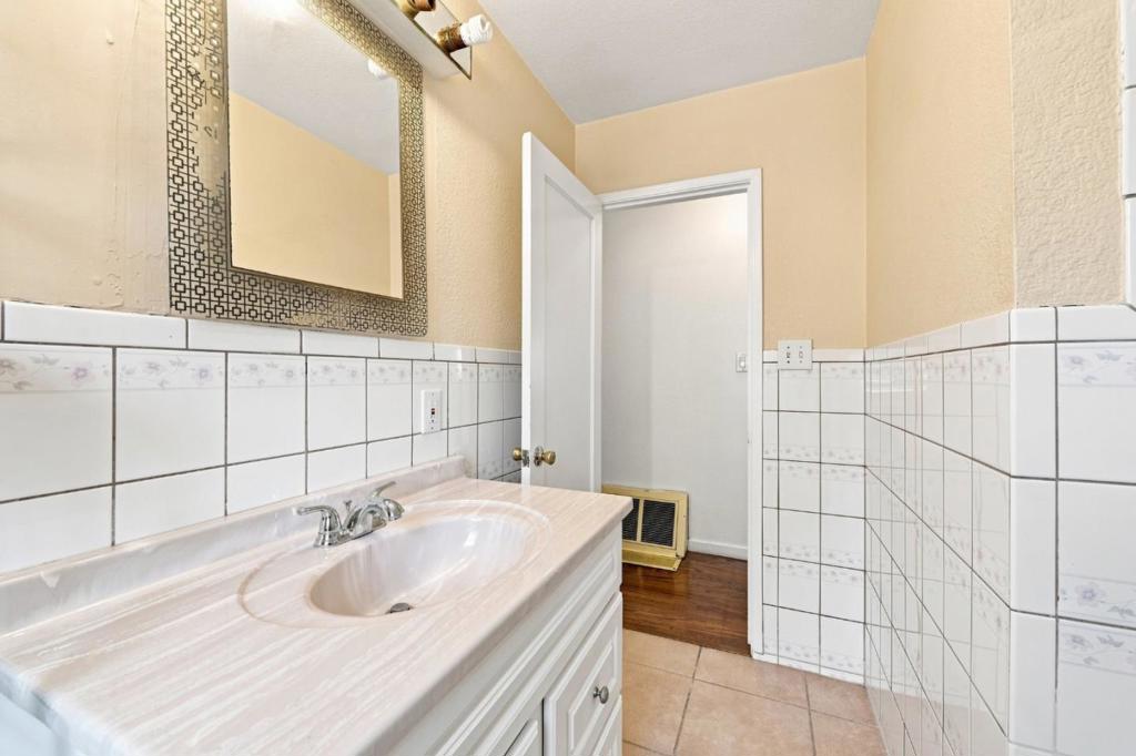 21471 Burr Way Property Photo 27