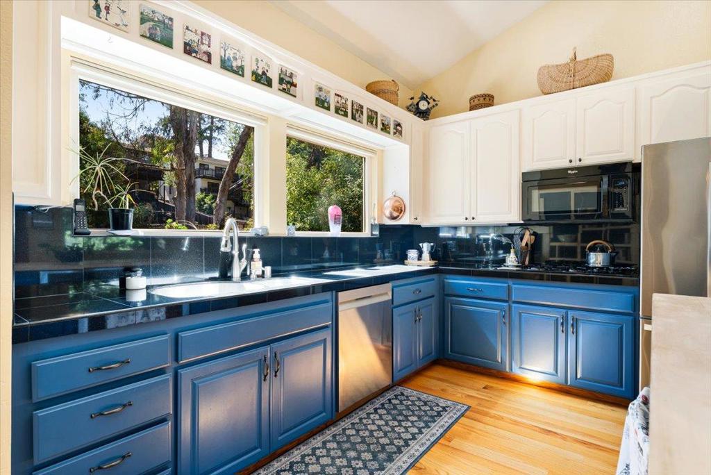 412 Sumner Avenue Property Photo 11